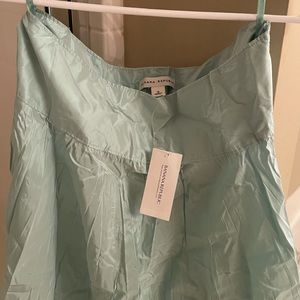 Banana Republic blue skirt in a size 6.
